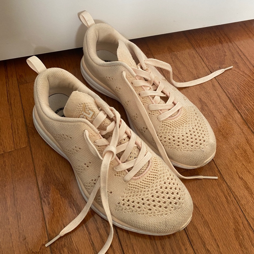 APL blush pink Techloom Pro women’s sneakers 8.5